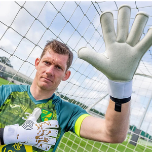 Gants de gardien de but de football professionnels en cuir pour enfants, design personnalisé, de la meilleure qualité - Product Image 3