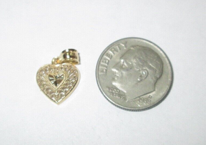 Hermoso y Moderno Dije con Forma de Corazón en Oro Amarillo y Blanco de 10K, Diseño de Filigrana Pequeño, Alta Calidad, Certificado IGI, para Mujer, para Fiestas - Product Image 2