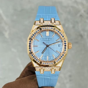 Reloj de cuarzo de lujo para hombre, caja de acero rectangular, movimiento, moissanita, pulsera de diamantes brillantes, esfera, caja de ventana de cristal - Product Image 1