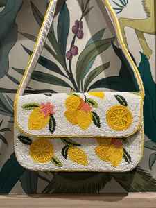 Bolso de Mano Casual con Asa de Cuentas de Vidrio Multicolor, Bolso Baguette Hecho a Mano con Artesanía India, Personalizado por MS Handicraft - Product Image 3