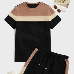 Ensemble de shorts d'entraînement en coton respirant à manches courtes à séchage rapide pour hommes vente en gros d'ensembles imprimés personnalisés décontractés pour hommes pour l'été - Product Image 2