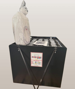 Futura Batterie-Batería recargable de 48V y 500Ah para carretilla elevadora eléctrica 8FBET15, ingeniería italiana de primera calidad - Product Image 1