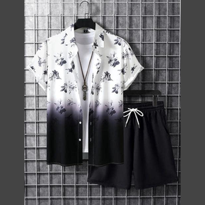 Conjunto de dos piezas informal de verano para hombre, camisa de manga corta con estampado floral degradado y pantalones cortos con cordón - Product Image 1