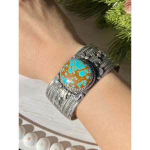 Bracelet manchette tendance Jereme Delgarito en turquoise naturelle Pilot Mountain et argent sterling - Product Image 2