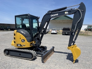 Miniexcavadora de cadenas 2023 para 35 P con alta potencia de excavación y capacidad de cazo de 0.12m - Product Image 1