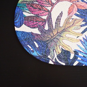 Nuevo diseño personalizado impreso polipiel mantel ovalado diseño de hojas tropicales resistente al calor e impermeable mantel para mesa de comedor 2025 - Product Image 3