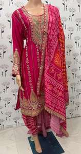 Salwar Kameez Nakshatra Bandhini para Bodas y Fiestas Formales - Product Image 6