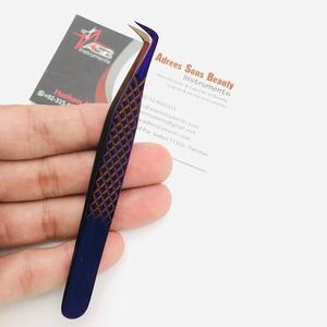 Pinzas de extensión de pestañas de volumen de 90 grados de etiqueta privada punta de fibra profesional de acero inoxidable sostenible japonés púrpura - Product Image 1