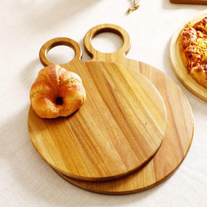Tabla de Cortar de Madera Rectangular con Asa, Tabla de Cocina con Acabado Natural, Apta para Lavavajillas, Resistente al Moho, con Patas Antideslizantes - Product Image 5