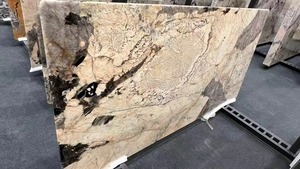 Losa de granito del norte de encimera de calidad de exportación India para aplicaciones domésticas y hoteleras disponibles a un precio asequible - Product Image 4