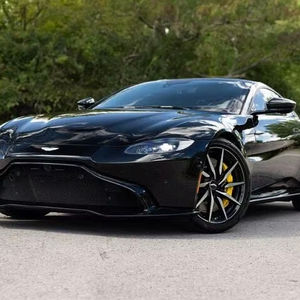 Cadillac LYRIQ Sport 1 2024 d'occasion en excellent état - Product Image 1