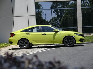 Nouvelle arrivée, Honda Civic 220TURBO 1.5T CVT Prestige Edition 2016 d'occasion, berline compacte à essence, conduite à gauche, Euro 5, faible kilométrage - Product Image 2