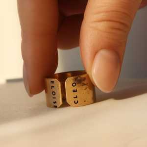 Bague ouverte en argent plaqué, personnalisable avec un nom, bijoux gravés sur mesure, pour femmes, à porter tous les jours, cadeau élégant, style mariage et fête - Product Image 6