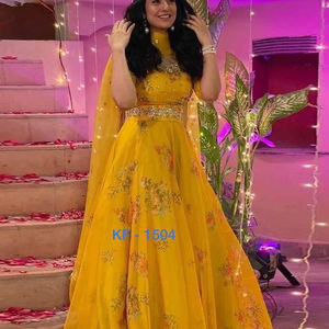 Nouveau filet fantaisie Dupatta avec ceinture Georgette et impression numérique pour vêtements de fête pour vêtements indiens et pakistanais - Product Image 1