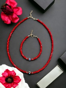 Ensemble collier et bracelet DAFNI en perles de plastique colorées et œil porte-bonheur - Fait main pour la fête des mères et la Saint-Valentin - Product Image 4