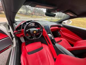 TOP DEMAND 2021 Fe-rr-ari Ro-ma 612-hp Twin-Turbo V8 Cylindres Ma-gne-Ride - Product Image 2