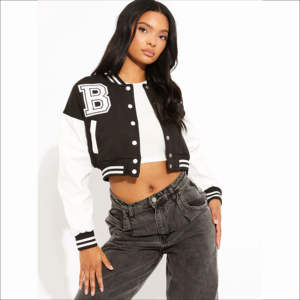 Chaqueta Universitaria para Mujer, de Alta Calidad, Personalizada, Corta, con Botones, para Correr, Hecha con Tela Cómoda y Mangas de Cuero - Product Image 2