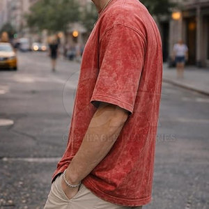 T-shirt Homme Oversize en Coton Épais Délavé Style Rétro Décontracté - Product Image 3