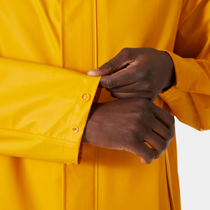 Personalizado ligero impermeable chaqueta para correr a prueba de viento gimnasio deportes al aire libre rompevientos cuello alto logotipo frontal protección de la piel - Product Image 5