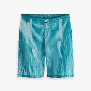 Pantalones cortos de fútbol de nailon de alta calidad para entrenamiento de gimnasio de talla grande de fabricante para hombre en pantalones de gimnasio de color sólido - Product Image 1