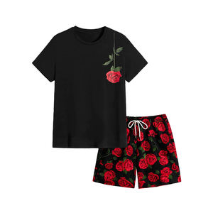 Ensemble de short d'été pour hommes Ensemble de t-shirt à manches courtes et de short Deux pièces Logo personnalisé Ensemble de survêtement d'été décontracté pour hommes - Product Image 1