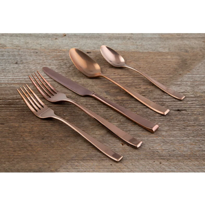 Grand ensemble de couverts design moderne couteau à dîner en acier inoxydable cuillère fourchette maison cuisine restaurant vaisselle mariage événement décor - Product Image 1