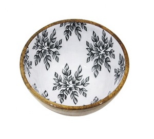 Saladier en bois de style écologique fait à la main, grand bol rond naturel pour les cuisines, les tables à manger et les restaurants - Product Image 6