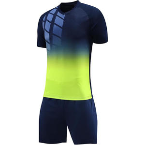 Ensemble d'uniformes de football personnalisés 2026, maillot et short de football de haute qualité, manches courtes, vêtements de football, téléchargé par Dress Sports - Product Image 2