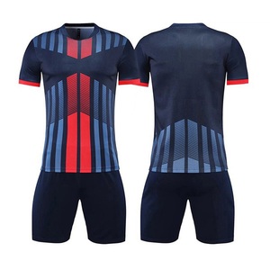Conjunto de Camiseta de Fútbol Personalizada por Sublimación para Adultos |   Uniforme de Entrenamiento de Fútbol para Hombre de Secado Rápido |   Uniformes Deportivos OEM: Pantalones Cortos y Camiseta - Product Image 6
