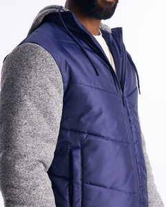 เสื้อแจ็คเก็ตแบบเสื้อกั๊กบุนวมสีน้ำเงินสำหรับผู้ชาย แขนเสื้อผ้าฟลีซสีเทา แจ็คเก็ตลำลองสำหรับฤดูหนาว ผลิตโดย Antique Fashion - Product Image 2