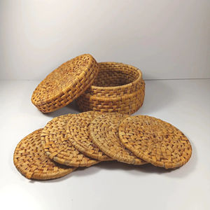 Juego de 5 posavasos tejidos a mano jacinto de agua productos ecológicos hechos en Vietnam Decoración de mesa al por mayor - Product Image 1