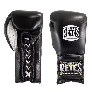 Gants de boxe ergonomiques avec protection sécurisée des mains pour le sparring et le sac, en vente en ligne - Product Image 1