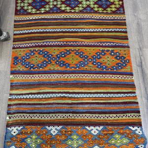 พรมวินเทจตุรกี ขนาด 3.1x9.8 ฟุต (93x300 ซม.) พรมคิลิมสีน้ำเงินส้มลายแบบนามธรรม - Product Image 3