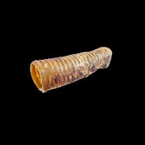 말린 기관 개 씹는 치료 천연 개 간식 고단백질 바삭 바삭한 질감 곡물 무료 씹는 저지방 치료 치과 건강