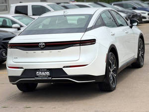 Voitures d'occasion les plus vendues 2023 Crown XLE AWD XLE berline 4 portes - Product Image 3