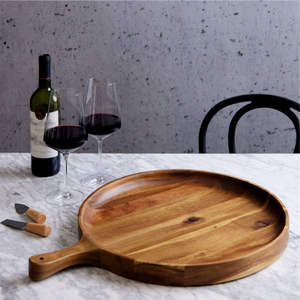 Plateau de service en bois avec poignée pour une utilisation au restaurant Caractéristique décorative - Product Image 1