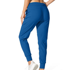 Survêtement noir velours Design velours survêtement deux pièces veste pantalon ensemble femmes velours survêtement haute qualité femme survêtement pantalon - Product Image 5