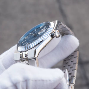 Nuevo reloj mecánico de lujo OEM personalizado con etiqueta privada, movimiento automático japonés 8215, reloj de acero inoxidable 316L para hombre - Product Image 2