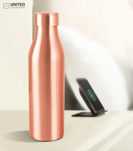 Bouteilles d'eau en cuivre pur de haute qualité disponibles dans différents styles pour une consommation directe avec un emballage de qualité supérieure - Product Image 5