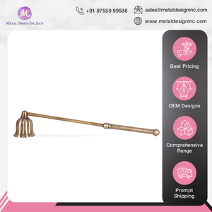 Meilleur fabricant et exportateur indien au monde vendant un éteignoir de bougie de couleur dorée en laiton pour souffler des bougies au prix de gros - Product Image 3