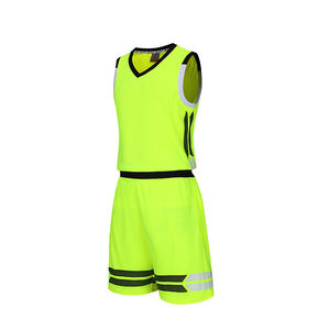 Uniforme de basket-ball pour hommes haut de gamme qualité tissu doux Logo personnalisé poids léger grande taille imprimé techniques - Product Image 2