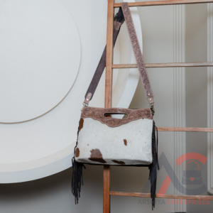 Bolso cruzado de cuero hecho a mano, hecho a mano, con pelo de vaca, oculto, bolso de mujer, elegante y de lujo, bolso con flecos y Asa superior - Product Image 4