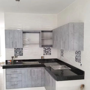 Granit noir naturel d'Angola avec finition polie et texturée pour la maison et le bureau - Product Image 1