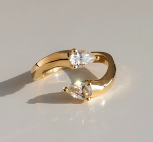Pear Cut Diamond Engagement <b>Ring</b> In Yellow Gold Prong Setting Classic Women's Fine Jewelry - Product Image 1