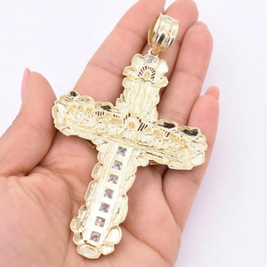 Colgante de Cruz chapado en oro amarillo auténtico de 10K sin colgante de diamante joyería para joyería de moda para hombres - Product Image 1