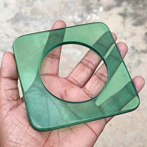 Pulseras de resina personalizada OEM Brazaletes de mujer personalizados para regalo Pulseras de resina epoxi de negocios - Product Image 1