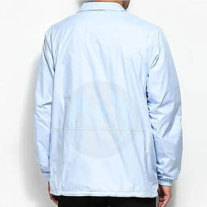 เสื้อแจ็คเก็ตผ้าใบกีฬาฤดูหนาว OEM คุณภาพสูง ขายส่งออนไลน์ขายดีสำหรับผู้ชาย กันน้ำ - Product Image 2