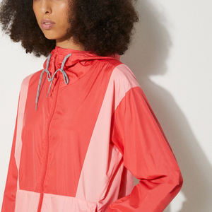 Chaqueta acolchada de gama alta personalizada para mujer, ligera, de lino, de nailon, cortavientos con calefacción, cierre de cremallera, decoración con logotipo de otoño - Product Image 5