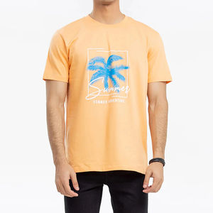 T-shirt de style décontracté pour hommes, imprimé sur mesure, en polyester/coton, dernier modèle, avec service OEM, séchage rapide et respirant - Product Image 1