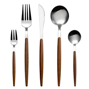 Juego de cubiertos Everyday Essential Silver & Brown Cubiertos de acero inoxidable sostenibles con pulido de espejo para banquetes Bodas - Product Image 1